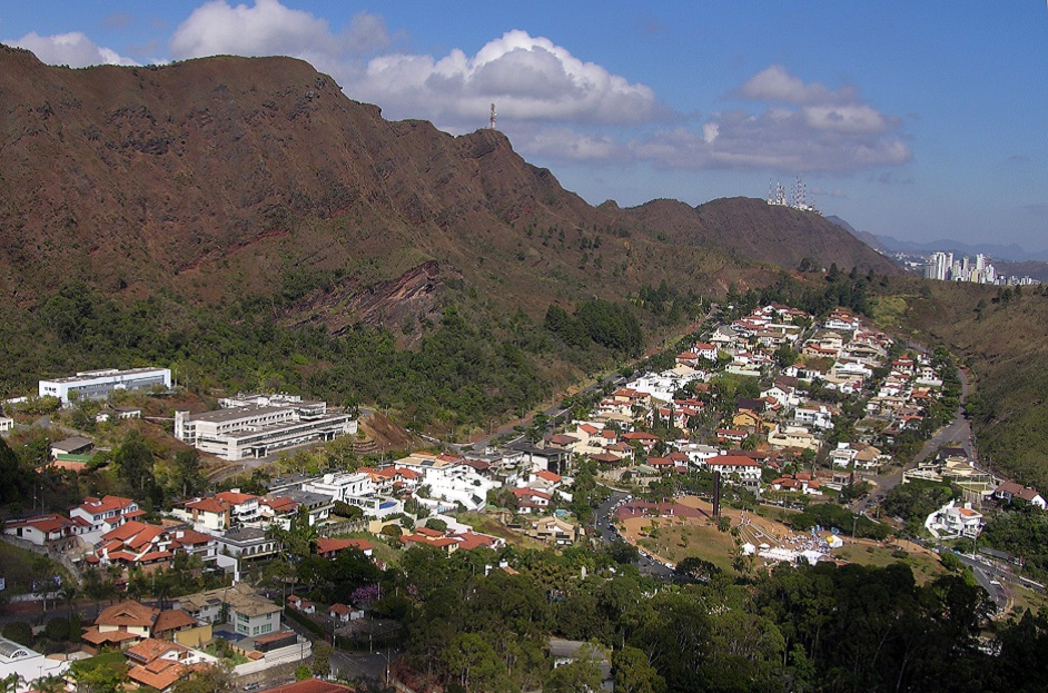 PPK movimenta foliões por mais de 5 horas e cobra tombamento da serra do  Curral