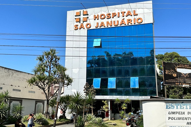 Operação - hospital Ubá.jpeg